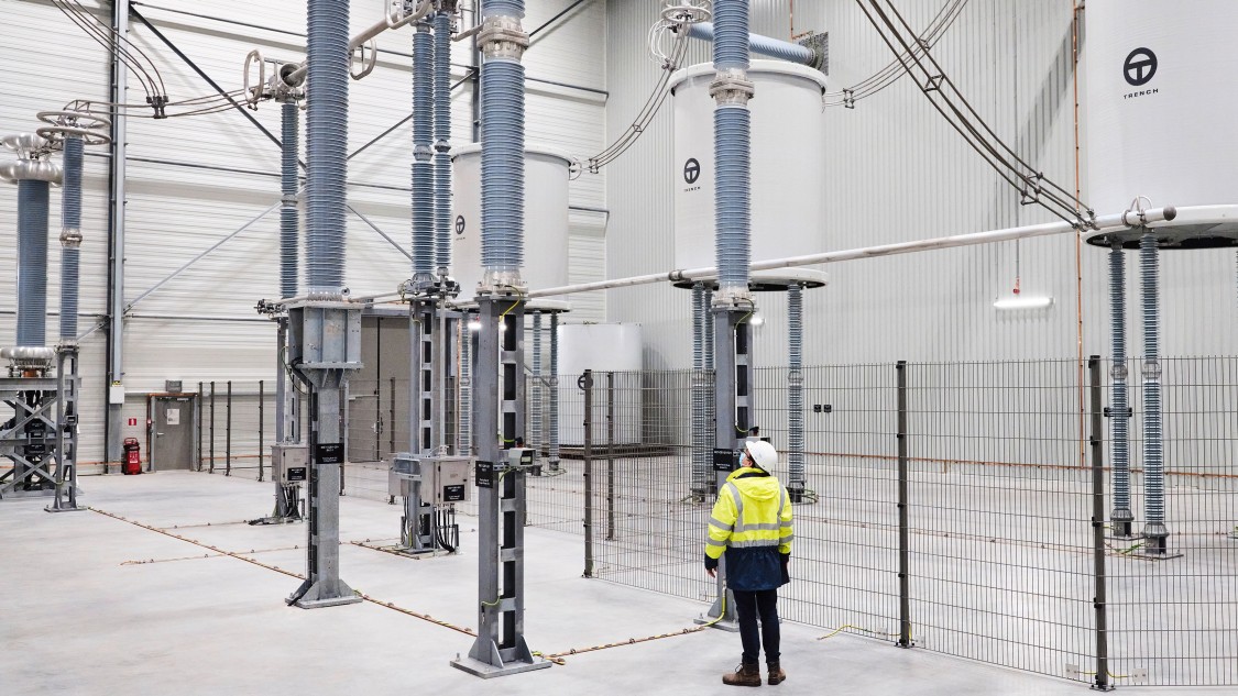 The first high-voltage interconnector between these UK and Belgium Nemo Link can supply enough electricity for up to 1m homes