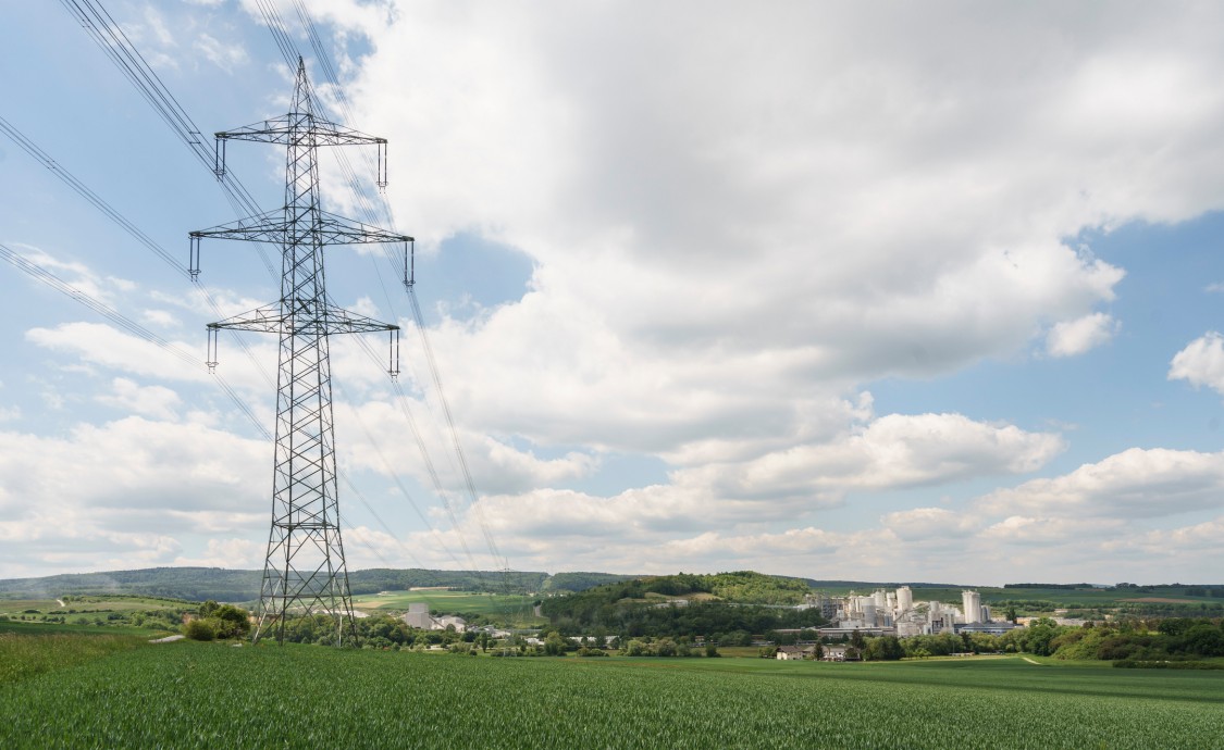 Part of the new ULTRANET HVDC link, which in future will be able to transmit large amounts of electricity in both directions without any losses.
