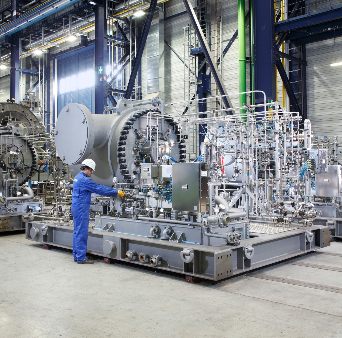 Compressors and expansion turbines