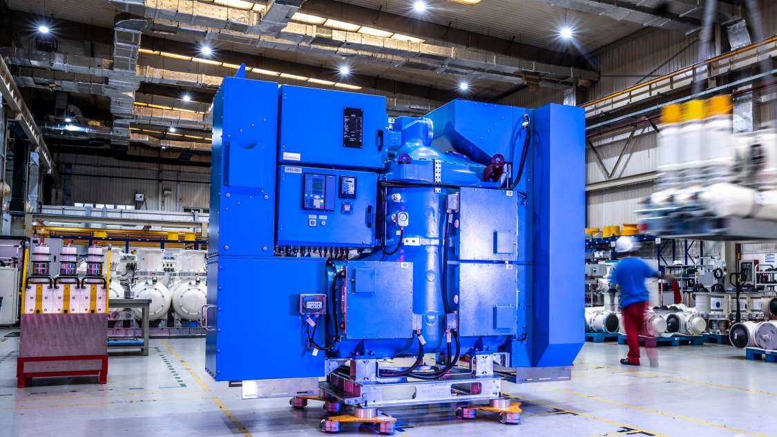 Siemens Energy provided 36 F-gas-free Blue GIS bays and 36 transformers to the Shenquan offshore wind farm in South China